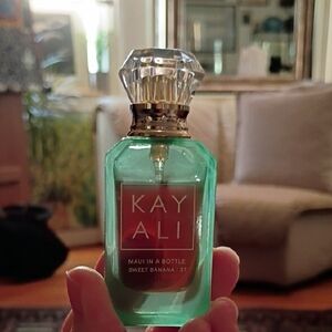 Sweet Banana Perfume - Green